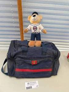 lot 121 image: SuperBowl XXVI Metrodome 1992 Duffle Bag and MN Twins TC Plush Bear