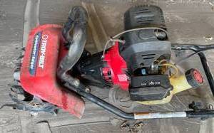 lot 36 image: Troy Bilt Gas Cultivator Edger