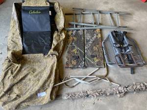 lot 29 image: Lot of Deer Hunting Tree Stand Sets