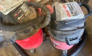 lot 146 image: Lot of 2 Craftsman Shop Vacs  Extra Filters