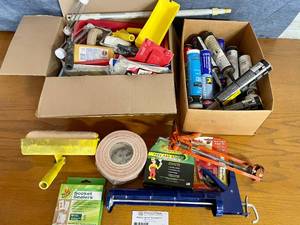 lot 152 image: HUGE Lot of Painting Supplies and Caulking