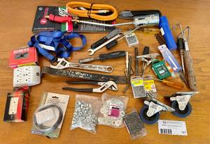 lot 167 image: Various Garage Items, Tools, Screws, Washers and More