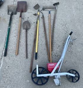lot 173 image: Lot of Various Gardening Tools-Garden Seeder, Shovels and More