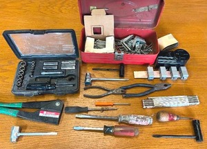 lot 75 image: Lot of Various Hand Tools, Socket Set, Tool Box and More