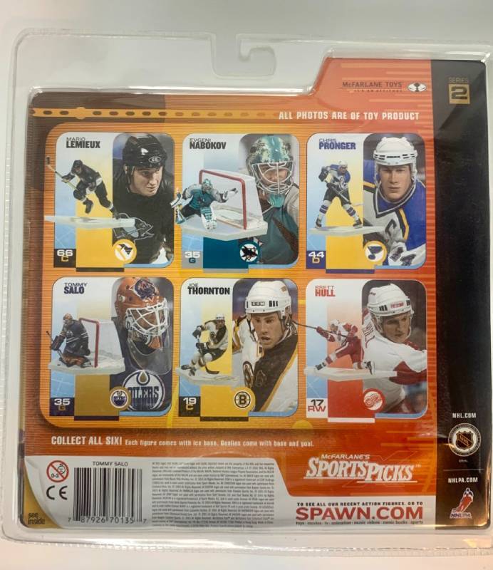 Sold at Auction: McFarlane NFL Series 25 Football Action Figures