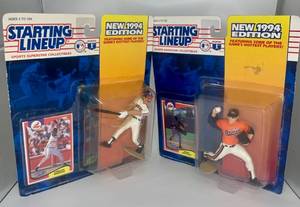 lot 11 image: Starting LineUp 1994 MLB Baseball Figure Lot-Carlos Baerga &amp Mike Mussina