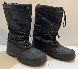 lot 92 image: Pair Of Norti V8 Mountaineer 2M Thinsulate Boots Worn Once Size 15