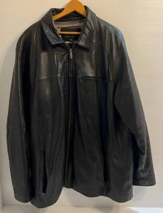 lot 162 image: Wilsons Leather Pelle Studio Leather Jacket With Thinsulate Ultra 2XL