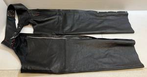 lot 168 image: Interstate Black Leather Riding Chopper,Motorcycle Chaps, Bike Pants 3XL