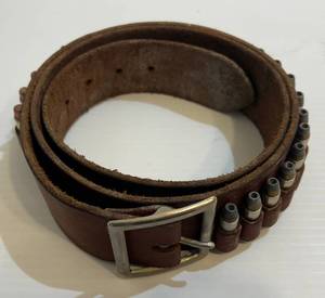 lot 226 image: Hunter 138 Large Holster Belt With W-W Super 357 Magnum Ammo