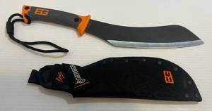 lot 295 image: Discontinued Gerber Bear Grylls Parang Knife 13.5 Black 31-002289 With Sheath