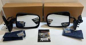 lot 315 image: Two Dodge Pick Up Electric Side Mirrors