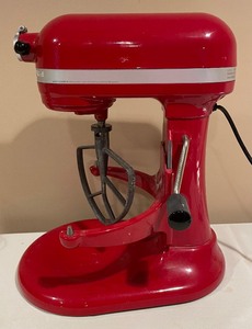 lot 67 image: Kitchen Aid Professional 600 Mixer