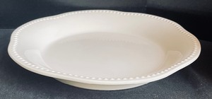 lot 284 image: Pottery Barn Emma Platter and Pedestal Bowl