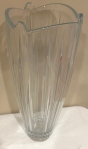 lot 156 image: LENOX Rhapsody Crystal Vase
