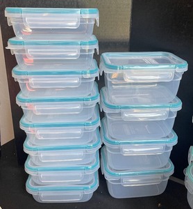 lot 287 image: New Rubbermaid and Snapware Reusable Plastic Containers with Lids