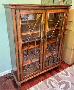 lot 11A image: Distinctive Vintage Double Door Glass Front Display Cabinet