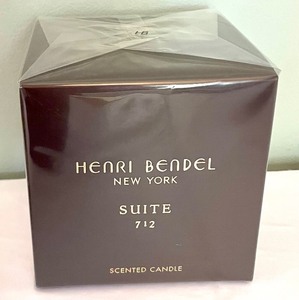 lot 324 image: New Candles by Henri Bendel and Pottery Barn
