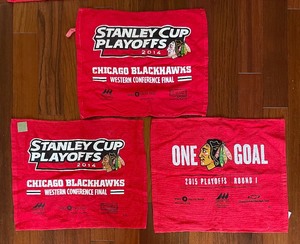 lot 332 image: Chicago Blackhawks Hockey Fan Towels and Plastic Sign