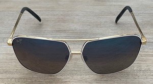 lot 344 image: Maui Jims Sunglasses