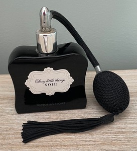 lot 348 image: Victorias Secret Perfume and Body Mist