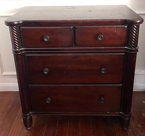 lot 13B image: George Washingtons Mount Vernon Collection Nightstands  Side Tables