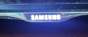 lot 410 image: Samsung 46 Inch TV with Remote