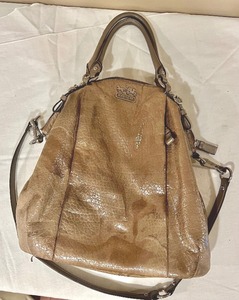 lot 212 image: Coach Purse