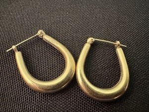 lot 12A image: Pair of 14k Gold Hoop Earrings