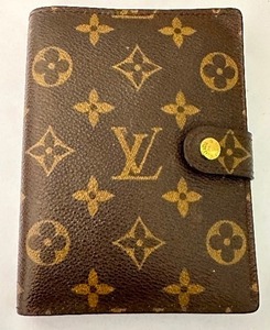 lot 15B image: Luis Vuitton Vintage Address Book  Date Book