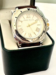 lot 373 image: Mens Perry Ellis Watch