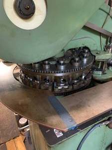 lot 29 image: Di-Acro Houdaille Stylus Turret Punch Press