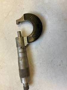 lot 150 image: Micrometers and other measuring devices