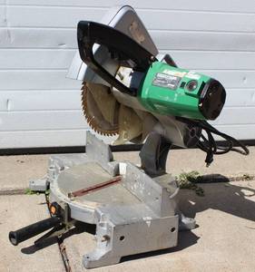 Hitachi 10 Miter Saw