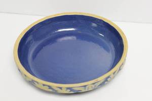 lot 48 image: Clay City Pottery Floral Blue Stoneware Vintage Pie Plate 10 Inch Diameter Made IN U.S.