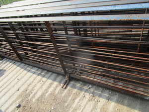 lot 4 image: Hog Panel Gates