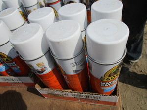 lot 33 image: Gorilla Sealant Spray