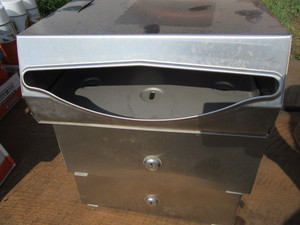 lot 36 image: SS Towel Dispensers