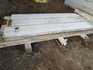 lot 81 image: Reclaimed Lumber 2x12s, 8-10 Feet Long