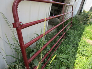 lot 84 image: New Tube Gate