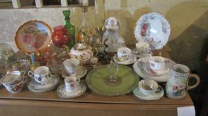 lot 66 image: Huge collection of hand painted bone china