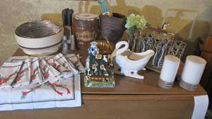 lot 76 image: Vintage Decor including brass, stoneware, etc