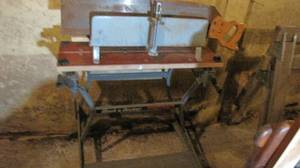 lot 87 image: Portable Black and Decker workmate ...