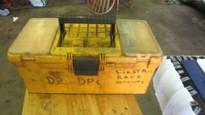 lot 123 image: Plastic tool box containing a variety of hand tools