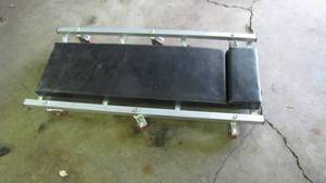 lot 141 image: Padded Rolling mechanics creeper