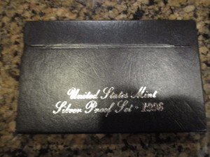 lot 10 image: 1996 US Mint Silver Proof Set in Original Government Packaging