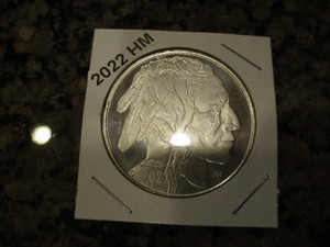 lot 54 image: 2022-HM Highland Mint 1oz Silver Buffalo