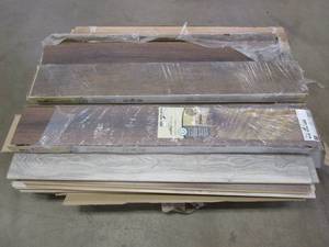 lot 49 image: WHOLESALESALVAGE PALLET OF MISCELLANEOUS FLOORING - Pallet Contains 1-2 Cases of different Flooring - SOME PIECES MAY HAVE SCRATCHES, HAVE EDGECORNER DAMAGE. GREAT FOR SMALL PROJECTS