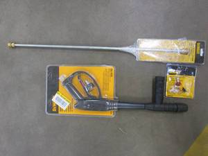 lot 175 image: Dewalt Pressure Washer Gun and Spray Tips.