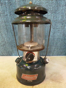 lot 9 image: Coleman Lantern